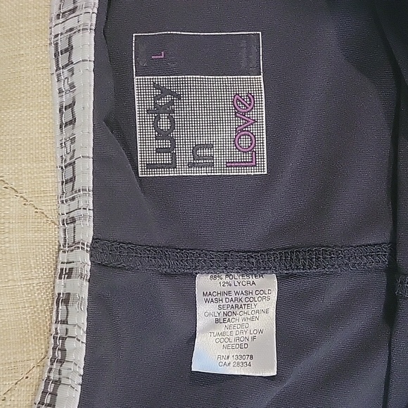 Lucky in Love Love  Pleated Scallop tennis Skirt grey white skort sz large - Picture 6 of 6